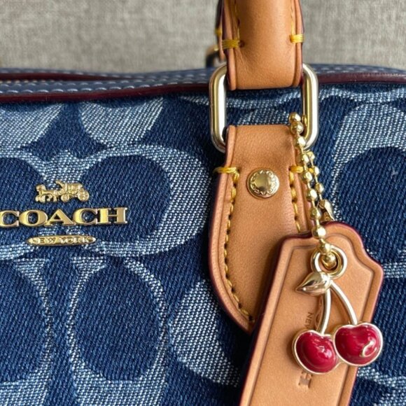 Coach MINI Rowan Signature Denim Purse NWT - Picture 3 of 6